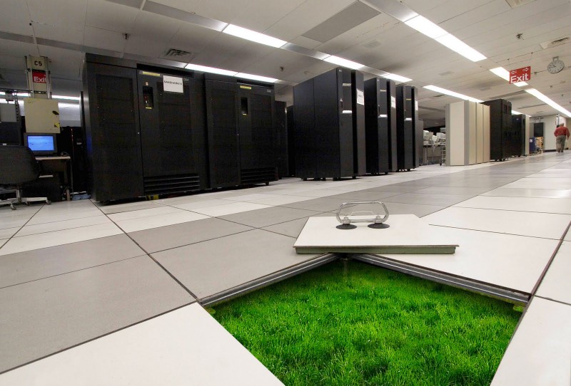 green_datacenter-ibm-2-800x542[1]